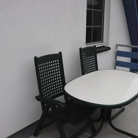 Martens - Mansadenwohnung *